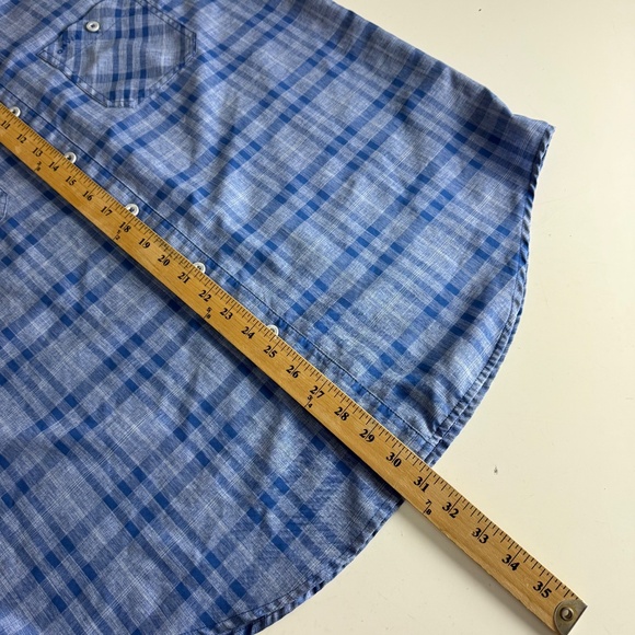 Orvis Cobalt Blue Plaid 100% Polyester Button Up Short Sleeve Shirt Mens XL - Picture 6 of 7